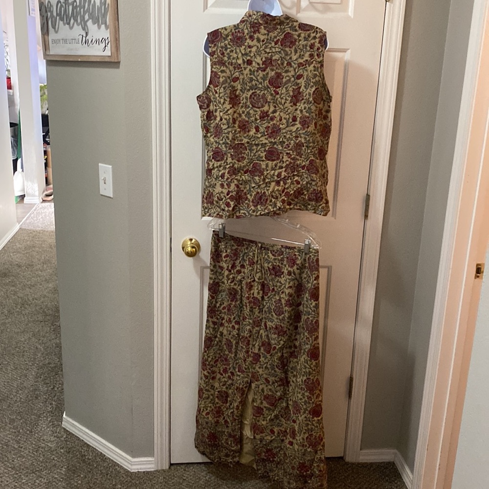 Charter Club size 14 Sleeveless Blouse and Skirt Set - Picture 2 of 4